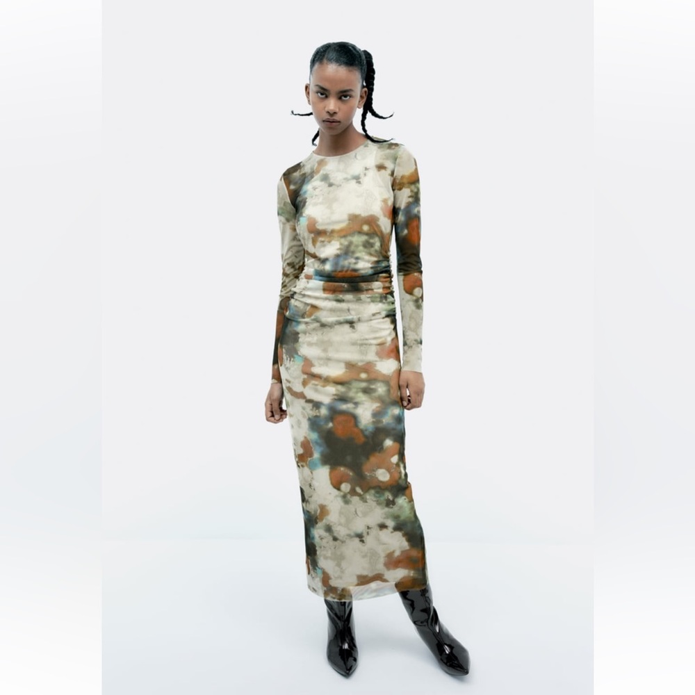 ✨SALE✨ ZARA PRINT DRESS WITH TULLE ✨SALE✨